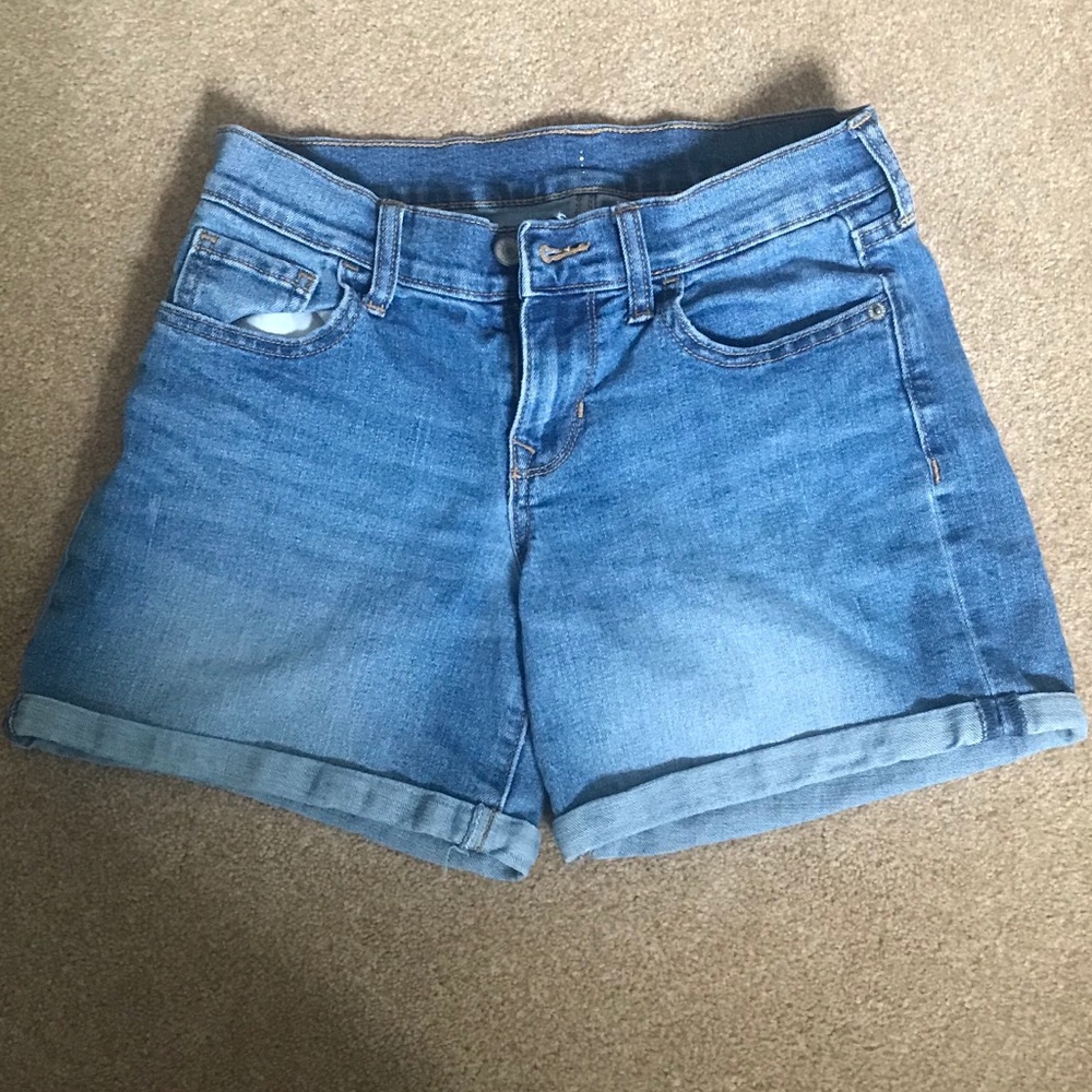 🎉🎉size 0 jean shorts!!